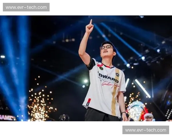 红猫在DOTA2赛场上的崛起与坚持展现职业选手的无畏与荣耀